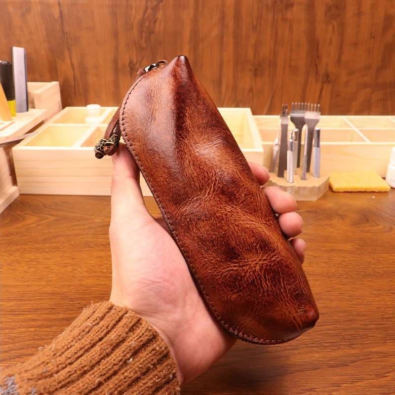 革ペンケース 味わい深いヌメ革ペンケース