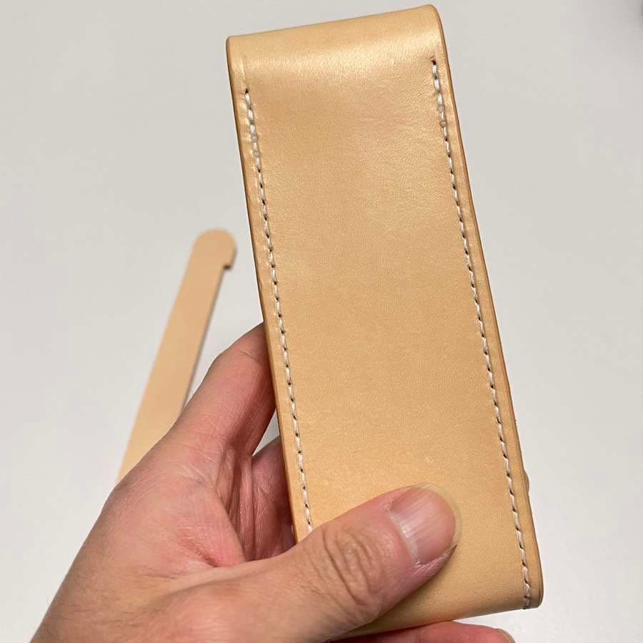 革ペンケース 職人手縫いの高級ペンケース