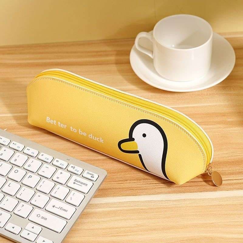革ペンケース アヒル模様のペンケース