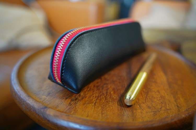 革ペンケース 上質な本革製ペンケース