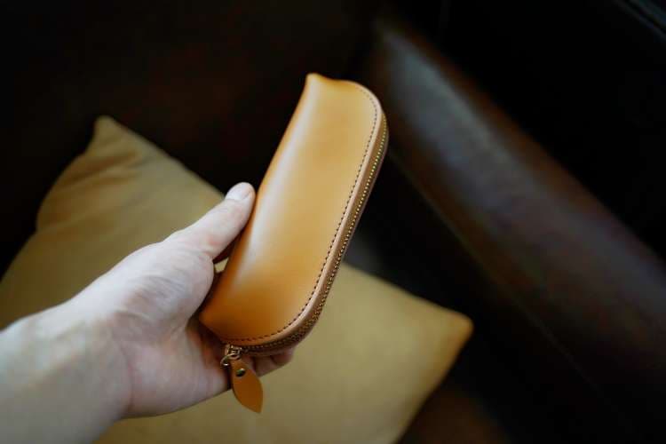 革ペンケース 上質な本革製ペンケース